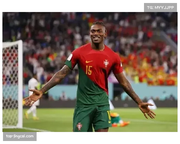 官方：AC米兰边锋莱奥因肌肉疲劳，将缺席与利物浦的首回合较量